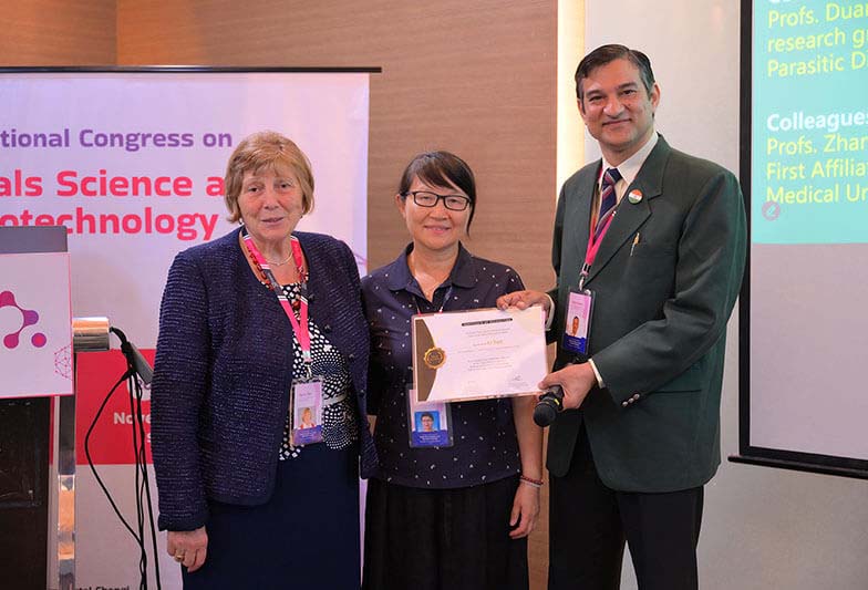 Group photo of conference delegates and speakers